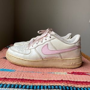 Nike Air Force 1s Millennial Pink